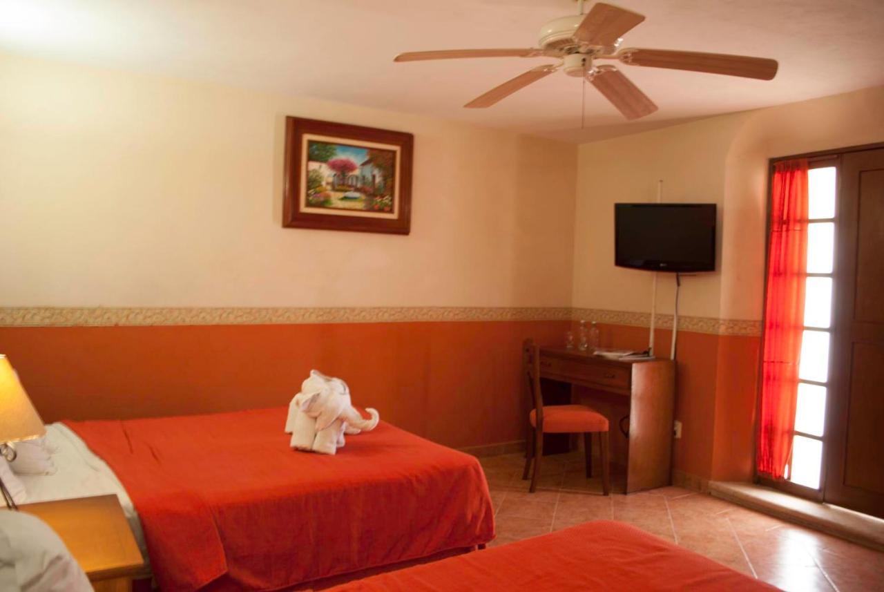 Maya Campeche Hotel Екстериор снимка
