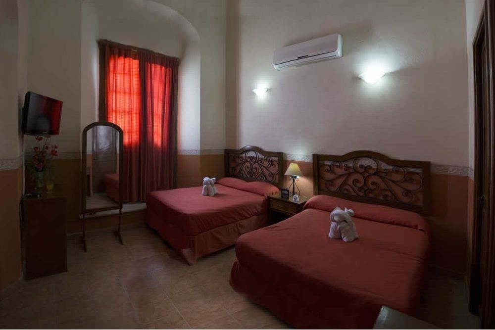 Maya Campeche Hotel Екстериор снимка