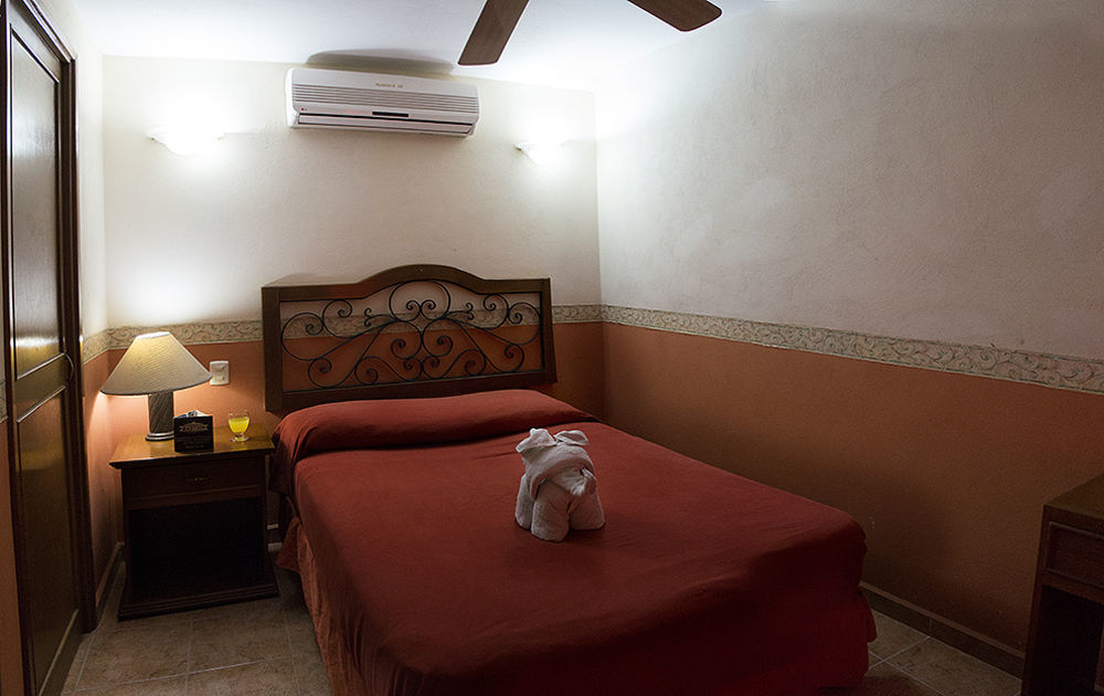 Maya Campeche Hotel Екстериор снимка